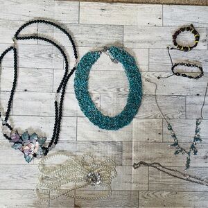 Jewelry set necklaces and bracelet used